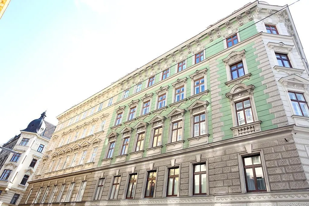 Mozart Apartments - Roegergasse Vienna