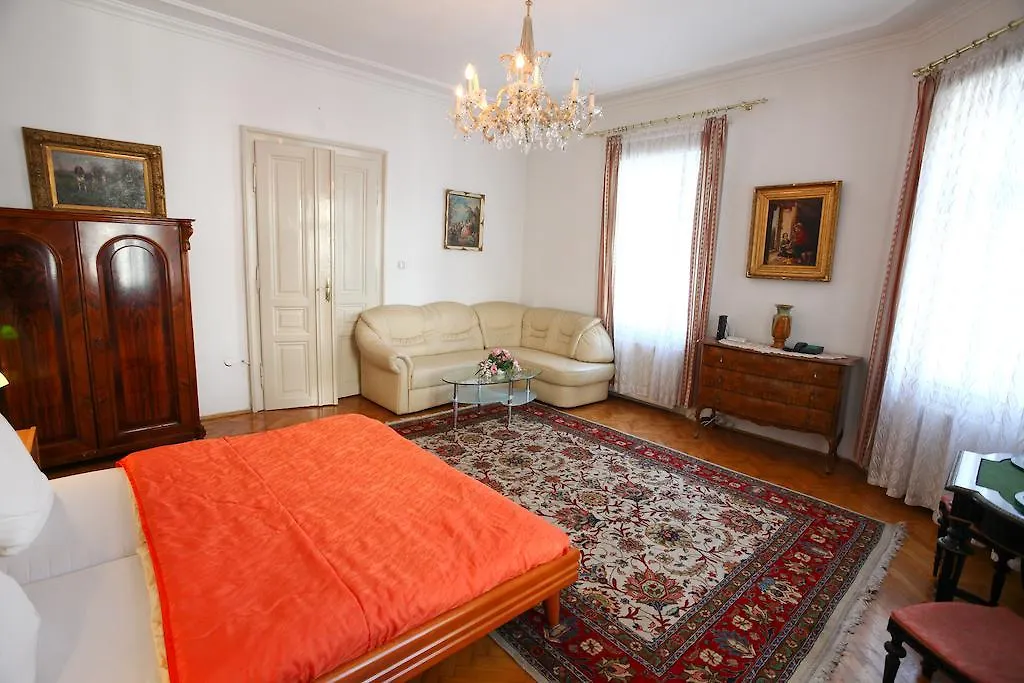Mozart Apartments - Roegergasse Vienna