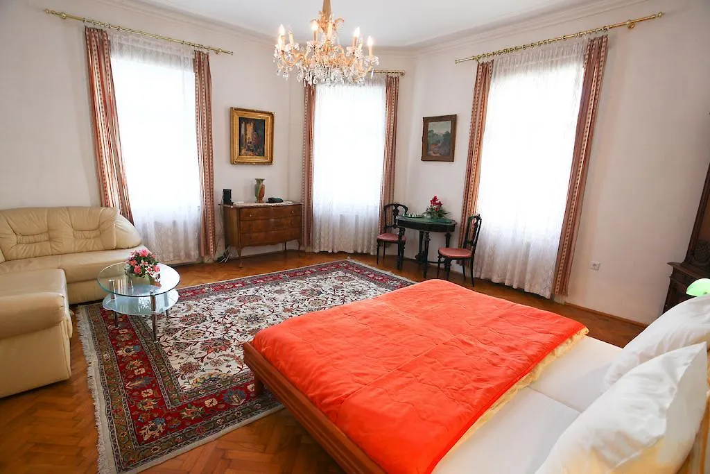Mozart Apartments - Roegergasse Vienna